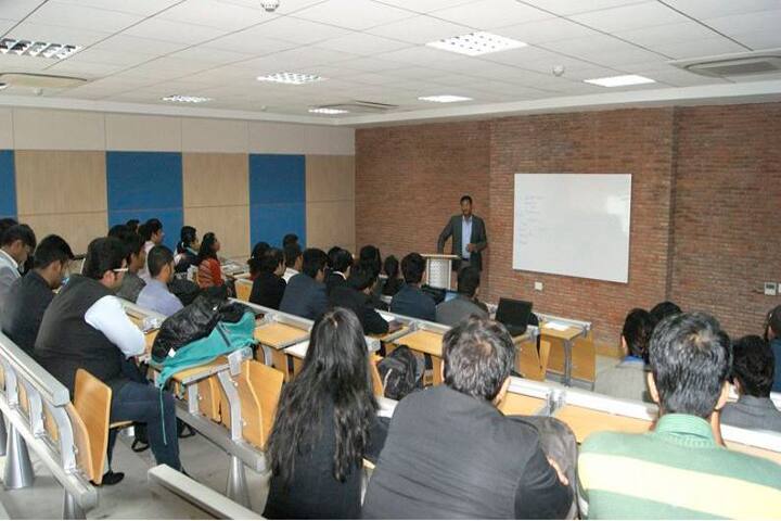 IIMT School of Management campus in Gurgaon, Haryana, India — photo 6