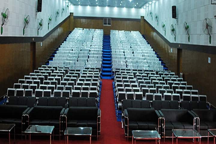 Kishan Lal Public College campus in Rewari, Haryana, India — photo 3
