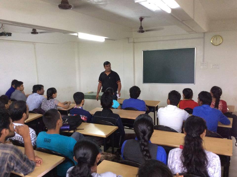 Laxmi Institute of Commerce and Computer Applications campus in Valsad, Gujarat, India — photo 4