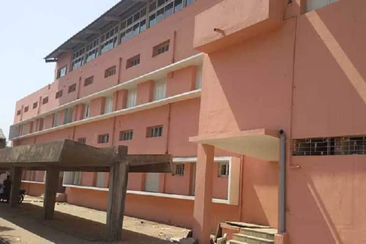 Navjivan Arts and Commerce College campus in Jhalod, Gujarat, India — photo 1