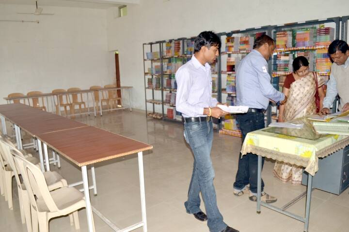 Shri Jagat Narayan Mahavidyalaya campus in Jatara, Madhya Pradesh, India — photo 5