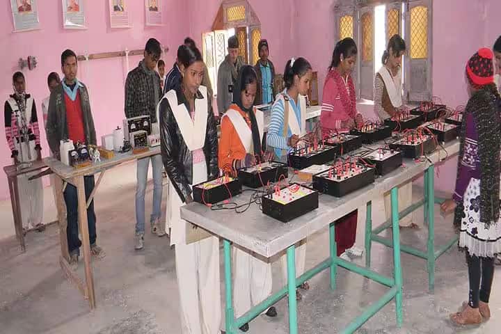 Babua Ji PG College campus in Deoria, Uttar Pradesh, India — photo 6