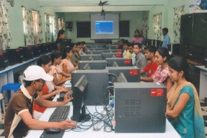 Acharya Tulsi National College of Commerce campus in Shivamogga, Karnataka, India — photo 5
