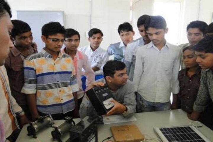 Polytechnic in Agricultural Engineering campus in Dahod, Gujarat, India — photo 2