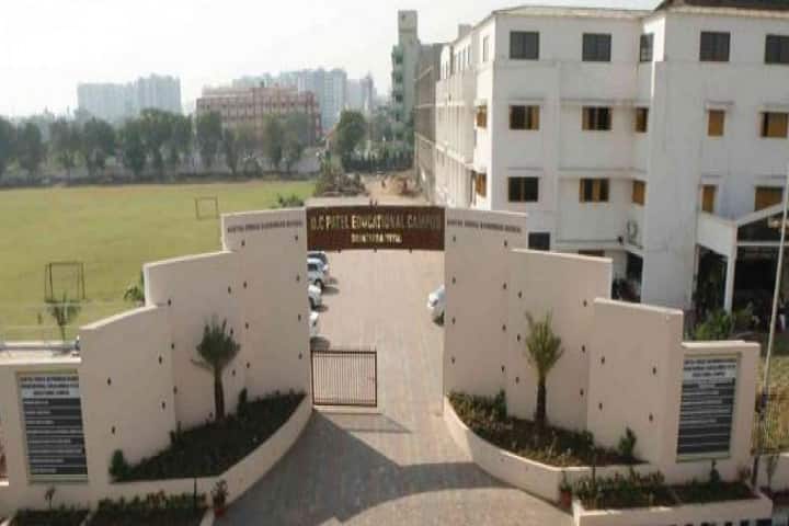 DR Patel and RB Patel Commerce College campus in Surat, Gujarat, India — photo 1