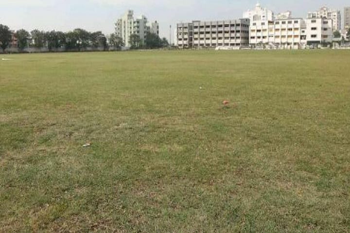 DR Patel and RB Patel Commerce College campus in Surat, Gujarat, India — photo 3