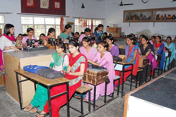 DAV Girls College campus in Rewari, Haryana, India — photo 3