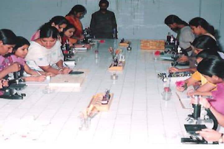 Vedic Co-Ed PG College campus in Jaipur, Rajasthan, India — photo 2