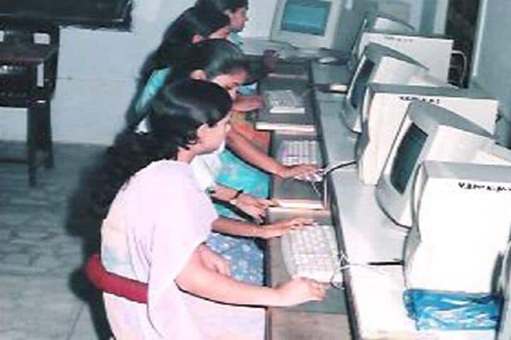 Vedic Co-Ed PG College campus in Jaipur, Rajasthan, India — photo 4