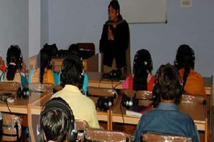 DAV College campus in Pundri, Haryana, India — photo 4