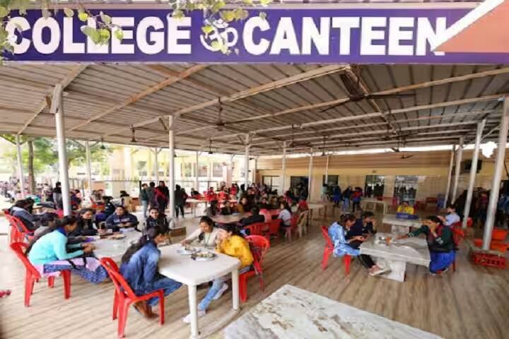 Deo Sundari Memorial College campus in Jhajha, Bihar, India — photo 4