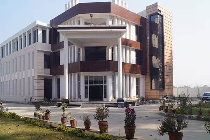 Krishna Institute of Polytechnic campus in Bijnor, Uttar Pradesh, India — photo 1