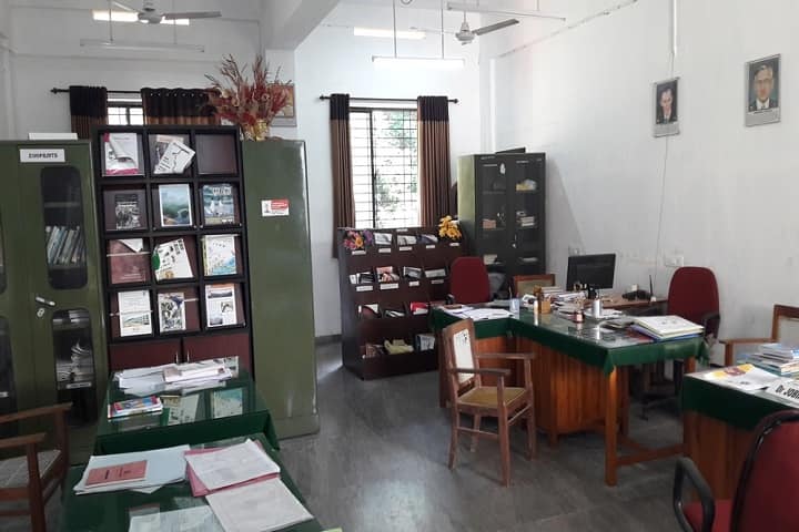 CKG Memorial Government College campus in Perambra, Kerala, India — photo 3