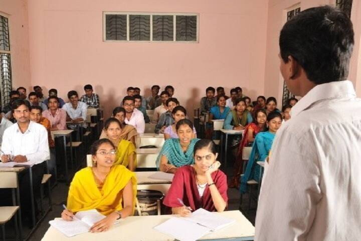 Sai Sudhir PG College campus in Secunderabad, Telangana, India — photo 4