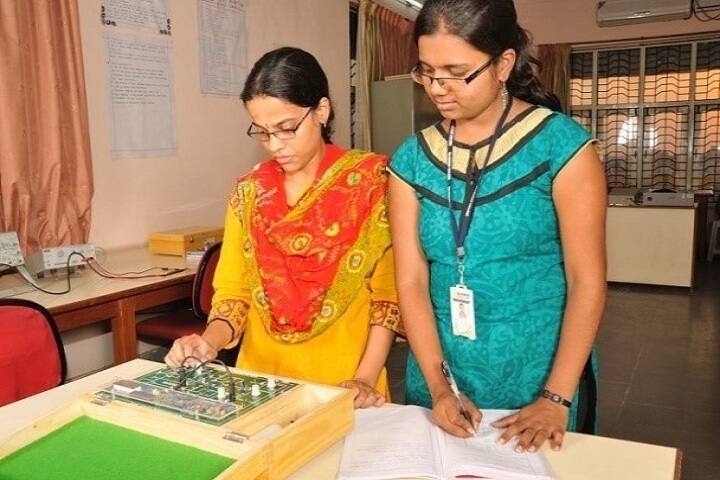 Sai Sudhir PG College campus in Secunderabad, Telangana, India — photo 6