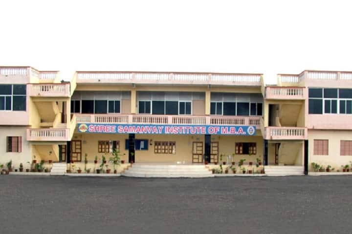 Shree Samanvay Institute of MBA campus in Bhavnagar, Gujarat, India — photo 1