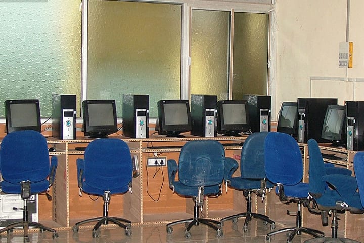 Shree Samanvay Institute of MBA campus in Bhavnagar, Gujarat, India — photo 2
