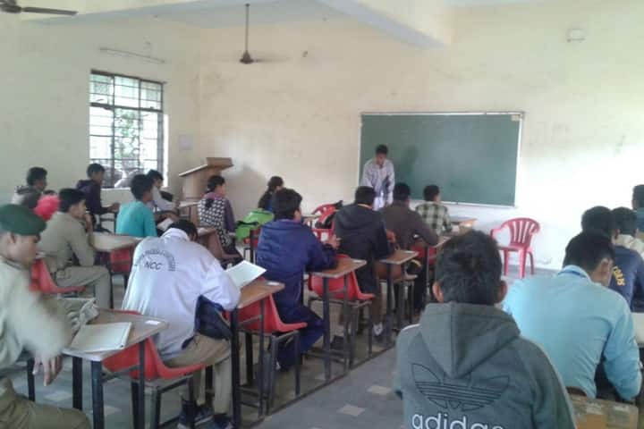 DN Jain College campus in Jabalpur, Madhya Pradesh, India — photo 1