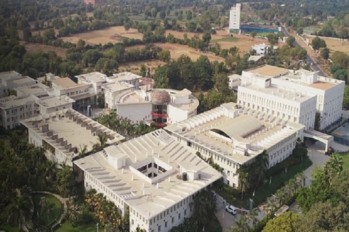Unitedworld School of Law campus in Uvarsad, Gujarat, India — photo 2