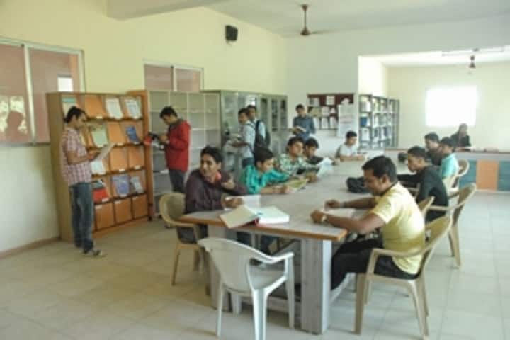 JH Patel College of Management and Technology campus in Anand, Gujarat, India — photo 1