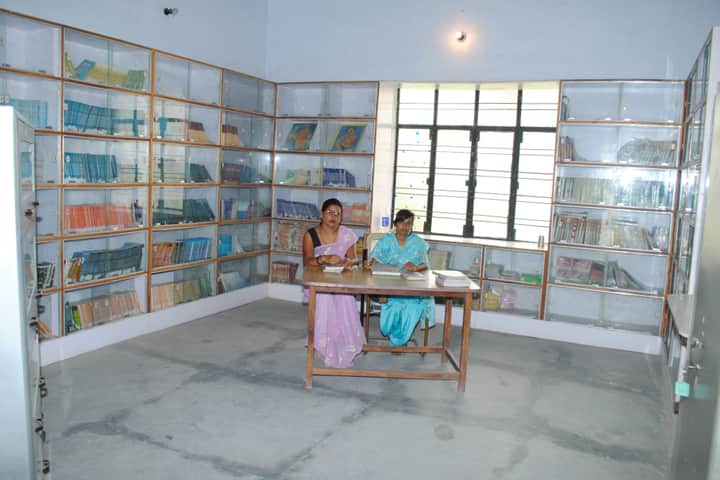 Swami Vivekanand Mahavidyalaya campus in Shahjahanpur, Uttar Pradesh, India — photo 5