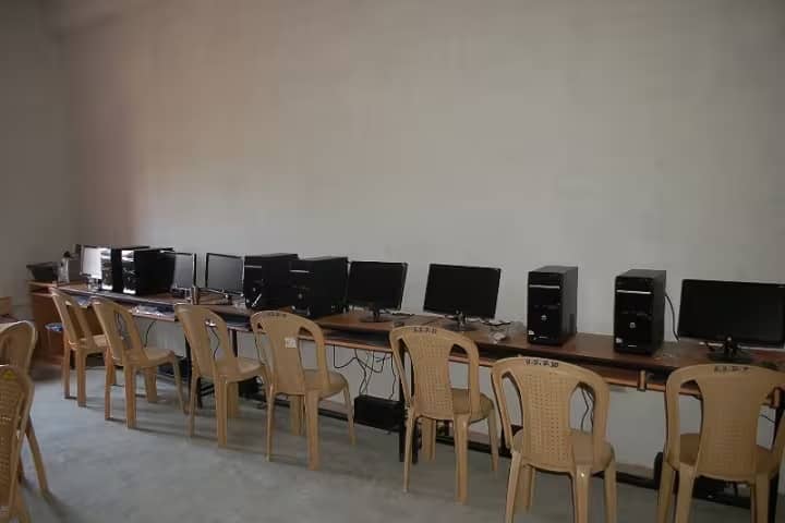 Smt Satyawati Devi Institute of Education and Technology campus in Shahjahanpur, Uttar Pradesh, India — photo 4