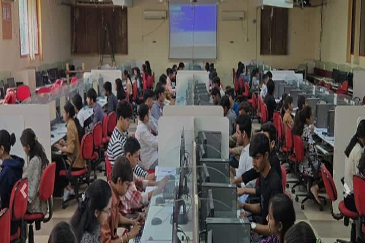 KS School of Business Management and Information Technology campus in Ahmedabad, Gujarat, India — photo 4