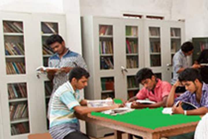 Regional College of Science and Humanities campus in Mundamparamb, Kerala, India — photo 3