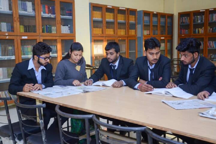 Pooranmal Ramlal Degree College campus in Saharanpur, Uttar Pradesh, India — photo 4