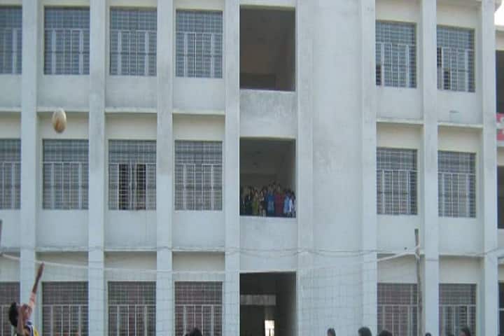 Srajan Group of Institutions campus in Bareilly, Uttar Pradesh, India — photo 1