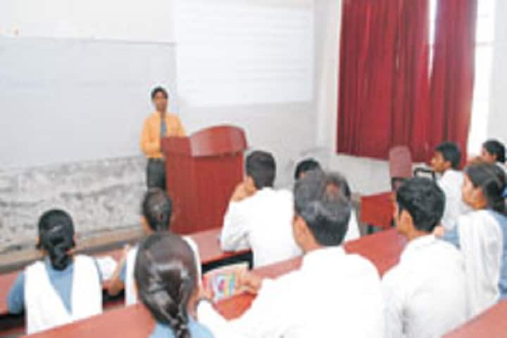 Srajan Group of Institutions campus in Bareilly, Uttar Pradesh, India — photo 3