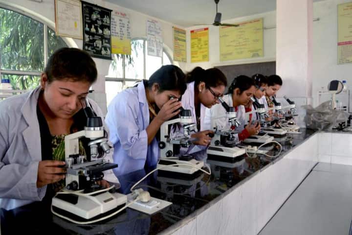 Desh Bhagat University School of Ayurveda and Research campus in Mandi Gobindgarh, Punjab, India — photo 2
