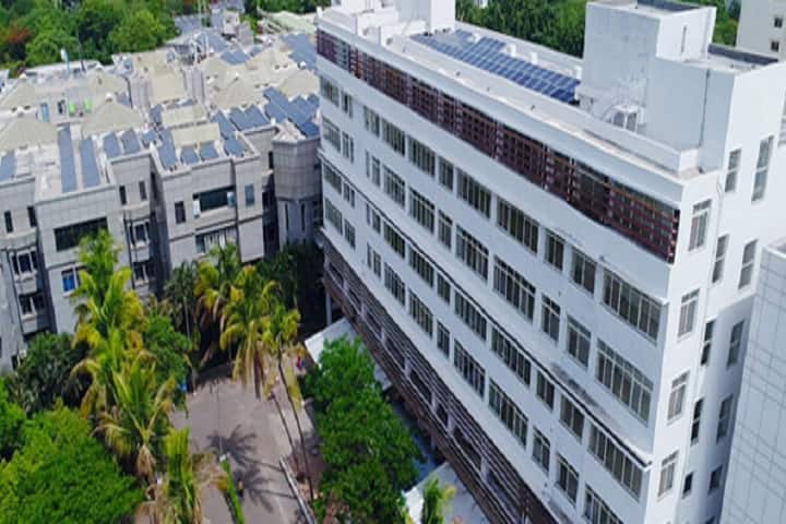Dr APJ Abdul Kalam College of Physiotherapy campus in Loni, Maharashtra, India — photo 1