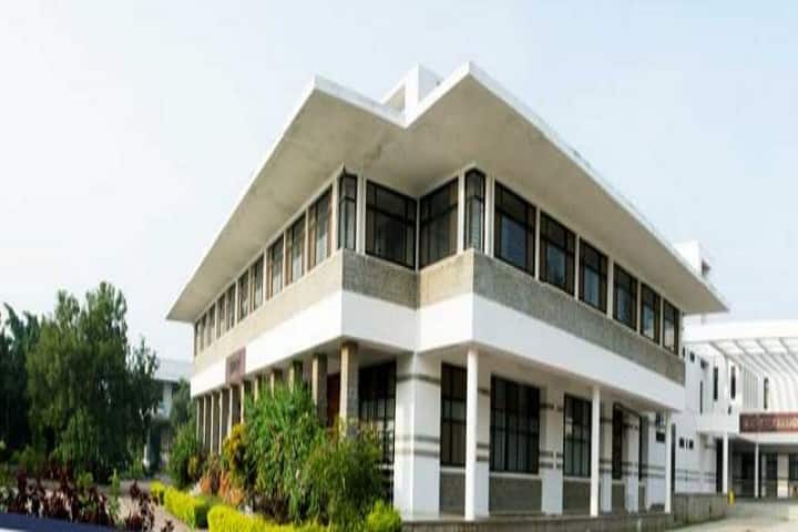 DOMS NALSAR University, Hyderabad campus in Hyderabad, Telangana, India — photo 2