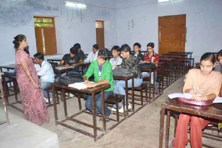 Parvatibai Gokhale Vigyan Mahavidyalaya campus in Gwalior, Madhya Pradesh, India — photo 3