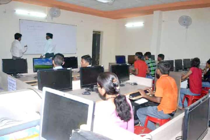 Parvatibai Gokhale Vigyan Mahavidyalaya campus in Gwalior, Madhya Pradesh, India — photo 6