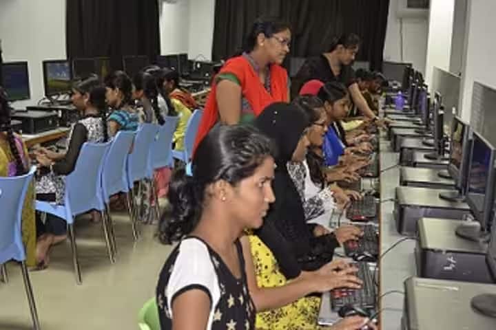 Nishitha Degree College campus in Nizamabad, Telangana, India — photo 2