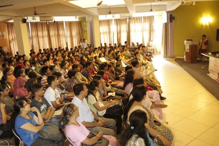 Ramjas College campus in New Delhi, Delhi, India — photo 3