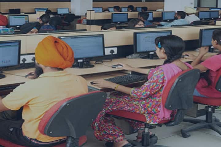 Rayat Bahra University campus in Mohali, Punjab, India — photo 5
