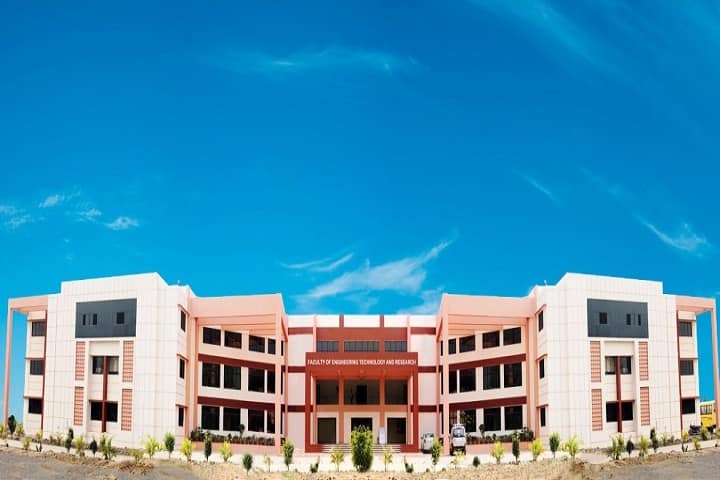 SVPES Faculty of Engineering campus in Surat, Gujarat, India — photo 2