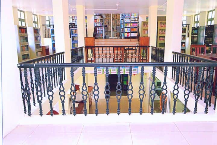 Kakaraparti Bhavanarayana College PG Centre campus in Vijayawada, Andhra Pradesh, India — photo 3