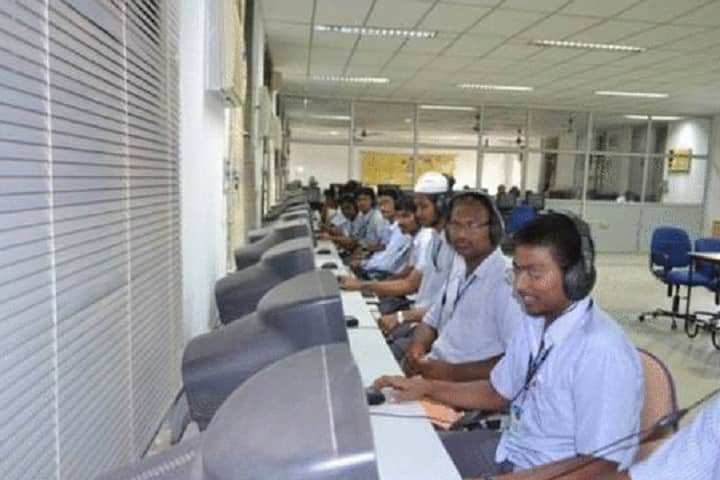 Kakaraparti Bhavanarayana College PG Centre campus in Vijayawada, Andhra Pradesh, India — photo 6