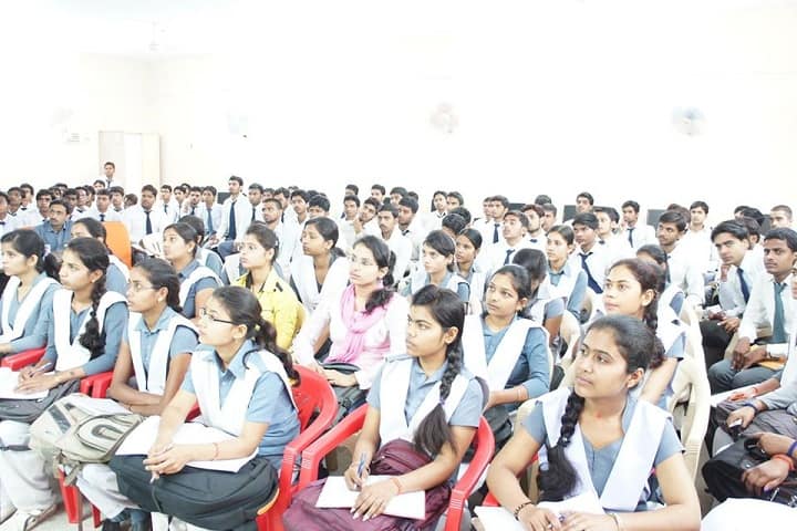 Jagatpur PG College campus in Raebareli, Uttar Pradesh, India — photo 4