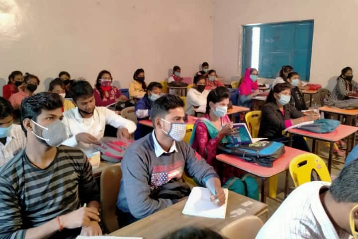 Jagatpur PG College campus in Raebareli, Uttar Pradesh, India — photo 5