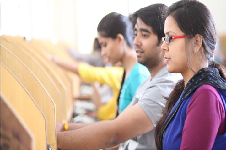KP College of Management campus in Agra, Uttar Pradesh, India — photo 3