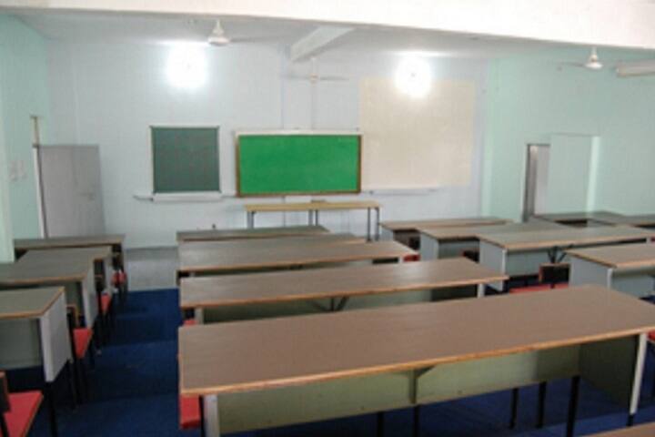 Sanskaar College of Management and Computer Applications campus in Allahabad, Uttar Pradesh, India — photo 4
