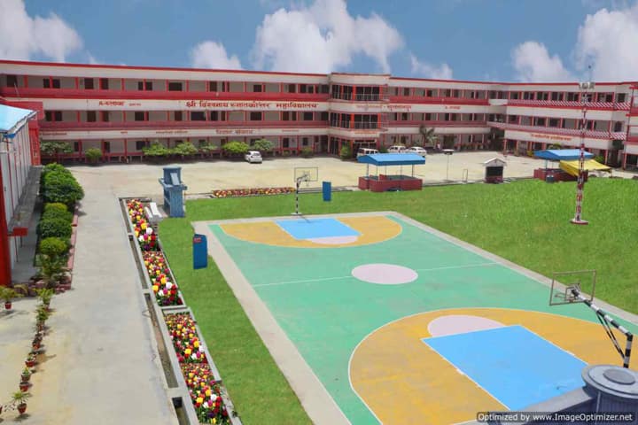 Shree Vishwanath Post Graduate College campus in Sultanpur, Uttar Pradesh, India — photo 2