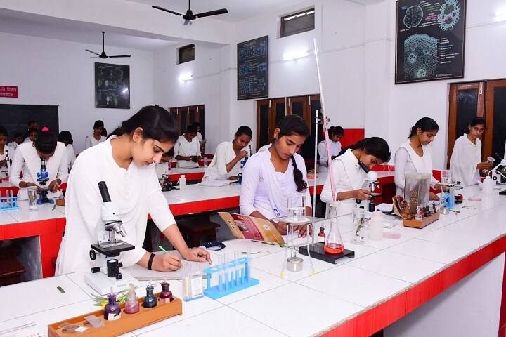 Shree Vishwanath Post Graduate College campus in Sultanpur, Uttar Pradesh, India — photo 6