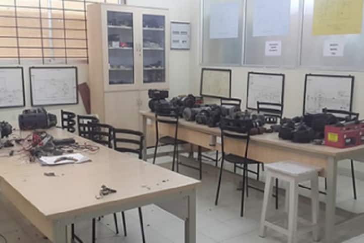Hindustan Electronics Academy campus in Bangalore, Karnataka, India — photo 5