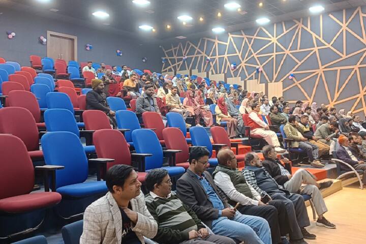 Government Tibbi College campus in Patna, Bihar, India — photo 6
